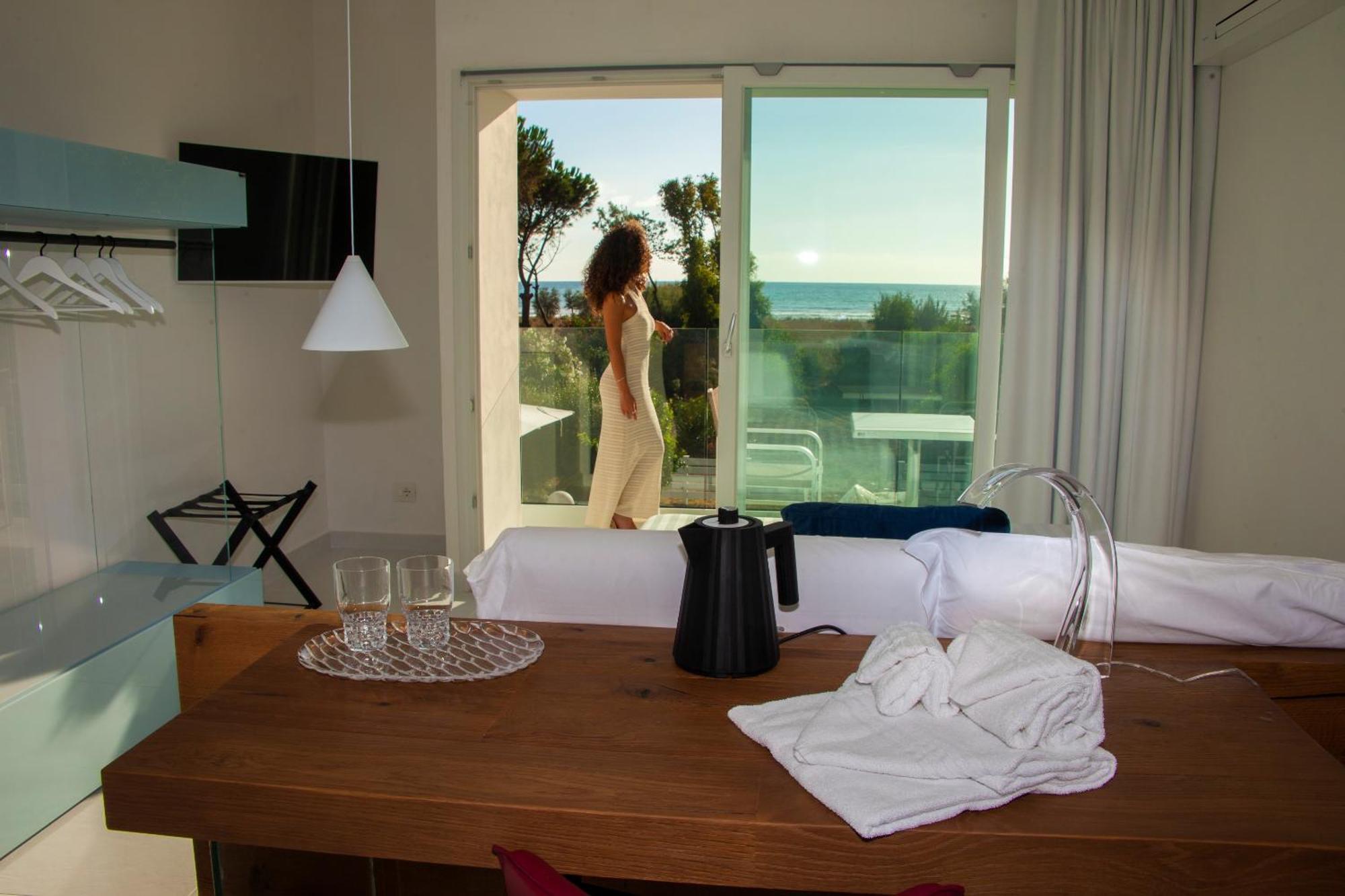 Aquamaris Design Suite & Spa Paestum Exterior foto