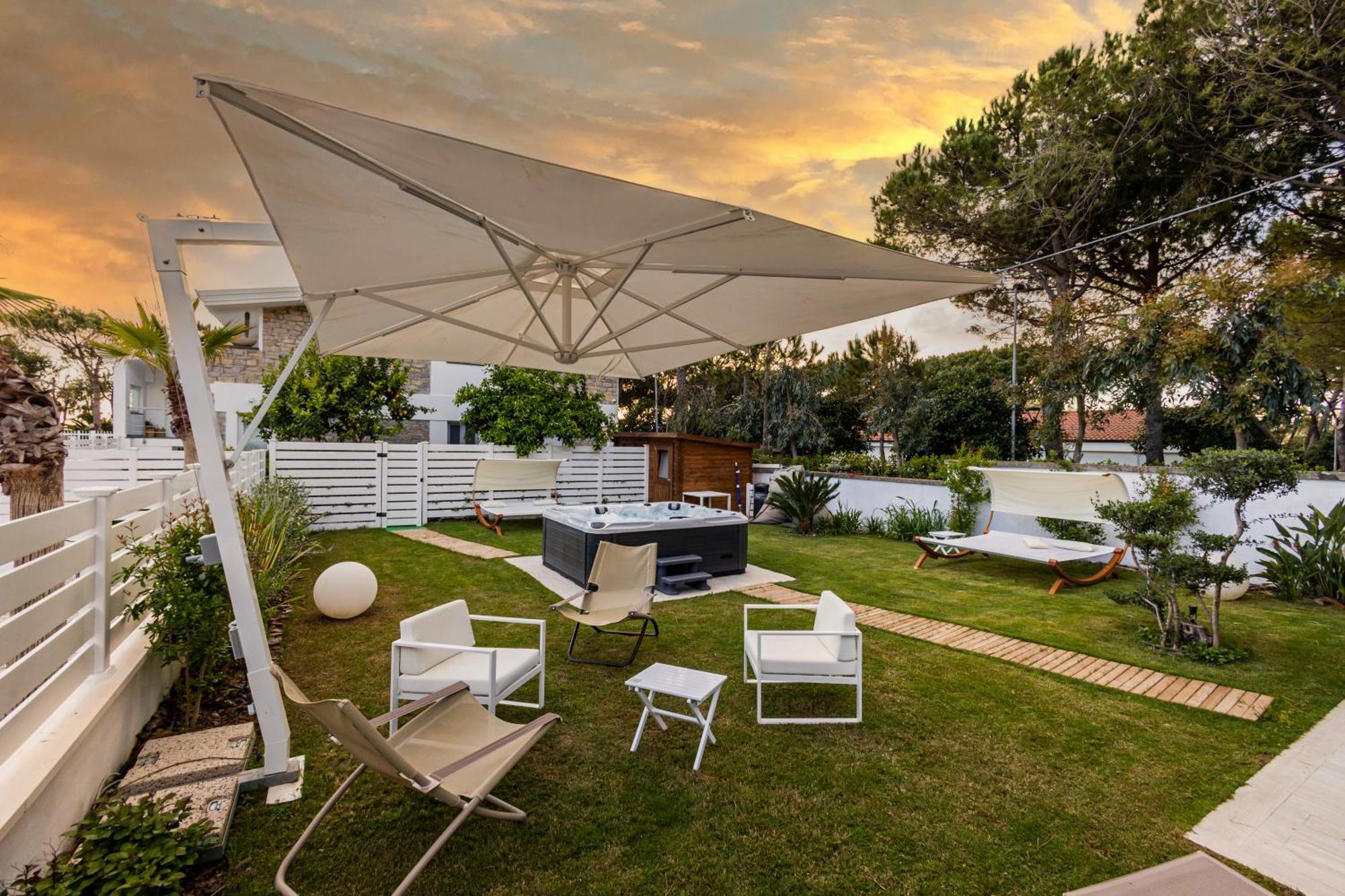 Aquamaris Design Suite & Spa Paestum Exterior foto